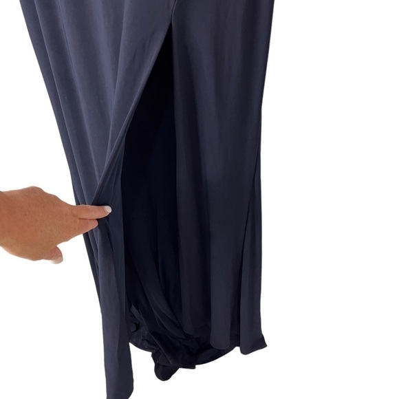 Mac Duggal Ruched Deep V Neck Gown Sleeveless Dress Leg Slit Navy Blue Size 12 - Picture 4 of 11